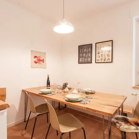 Apartment Wohnen An Der Residenz Mit Terrasse